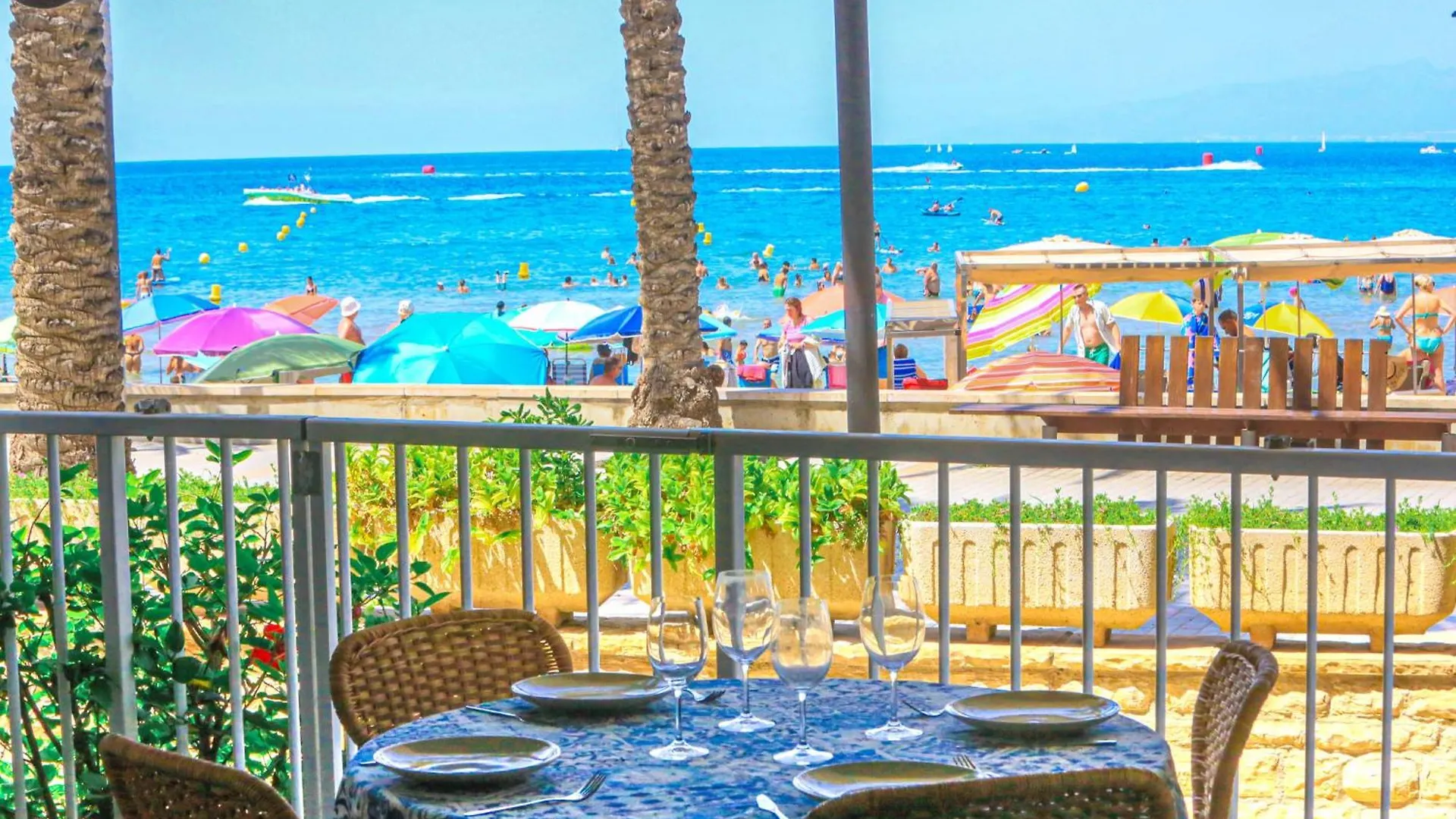 アパート Litoral Costa Dorada - Bello Horizonte Only Families サロウ
