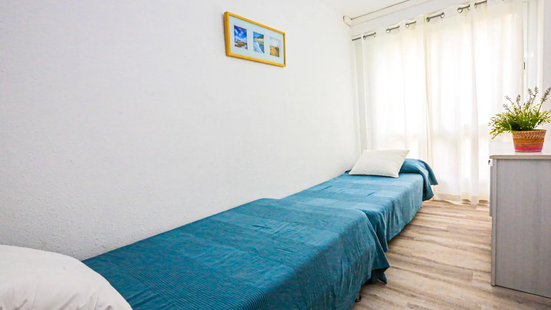 Litoral Costa Dorada - Bello Horizonte Only Families サロウ 0*,  スペイン